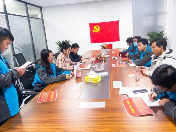 凝心聚力 砥礪前行 開(kāi)盛光伏產(chǎn)業(yè)園聯(lián)合黨支部正式成立！